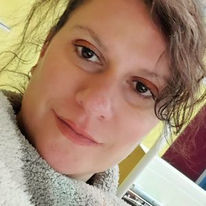 Meet your Posher, Bobbi